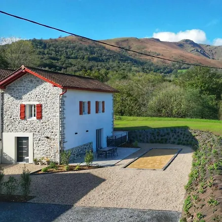Kurutxeta Handi Tatil Evi *